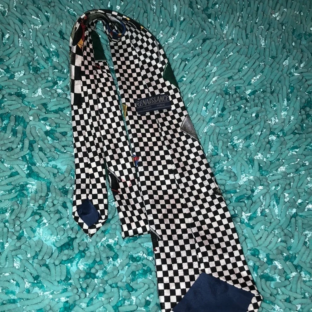 Renaissance Tie